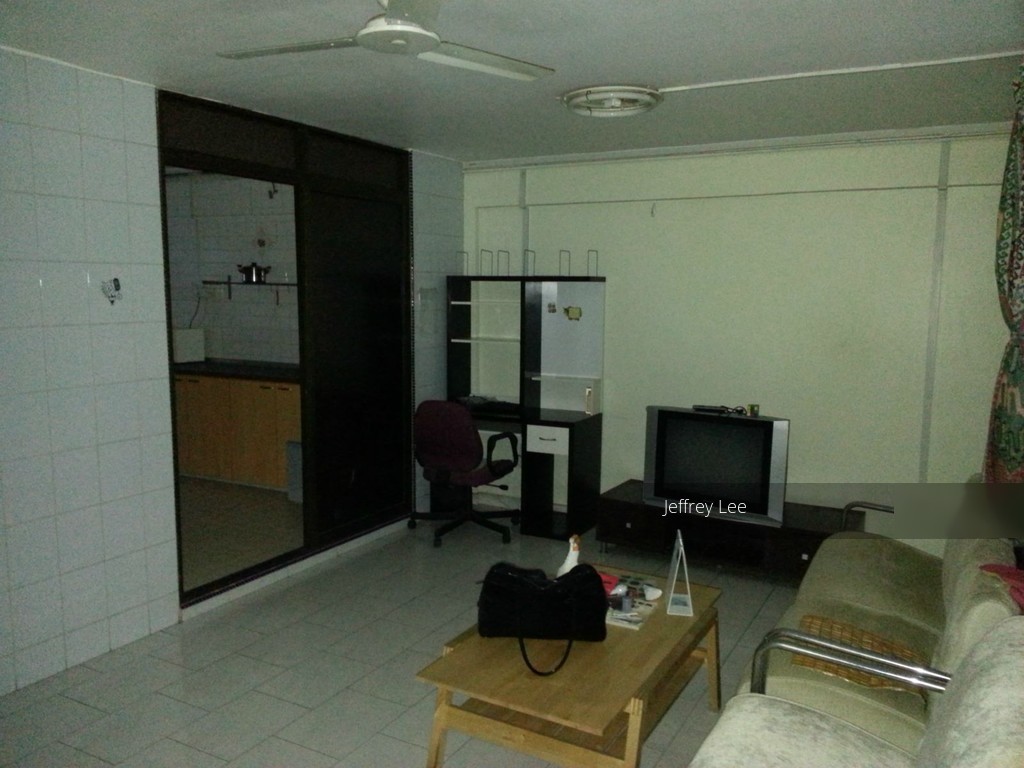 Yishun Avenue 2 thumbnail photo